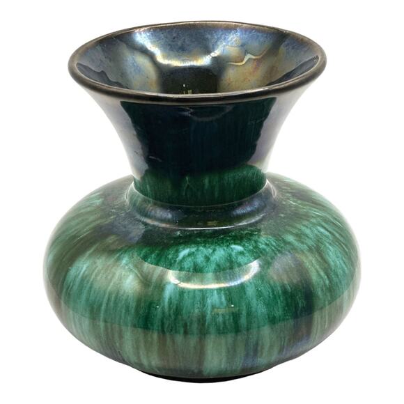Vintage Blue Mountain Pottery Vase Flared Lip Mid Century Modern MCM - Picture 1 of 9